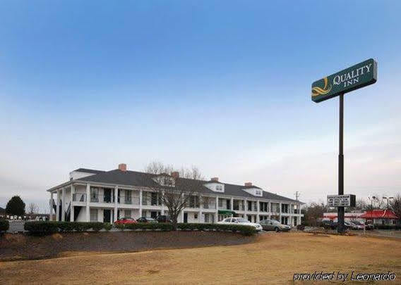 Quality Inn Waynesboro Exterior photo